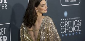 Anne Hathaway melle ellopta a show-t a Critics Choice Awards-on