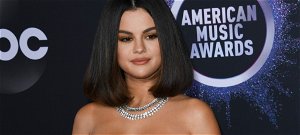 Öt év után támad fel Selena Gomez: megjelent a Rare