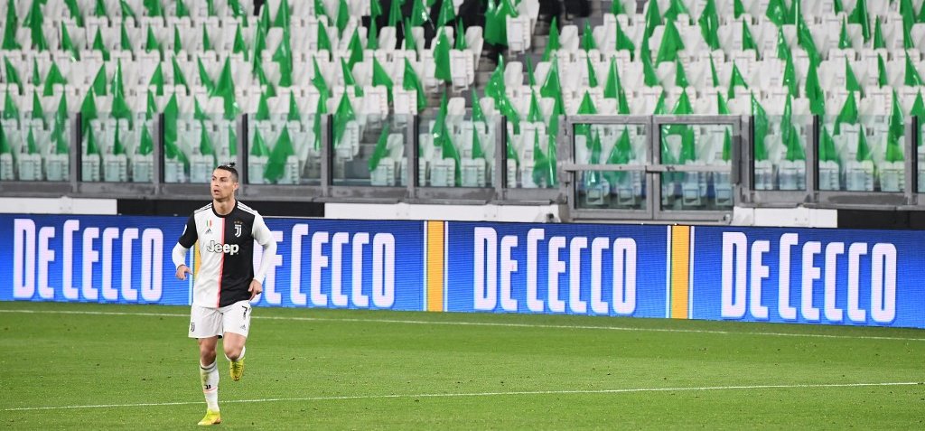 Koronavírusos lett a Juventus válogatott labdarúgója, karanténba kerülhetnek Ronaldóék