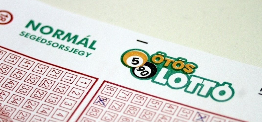 Tovább dagad az ötös lottó rekordnyereménye, ám egyvalaki nagyon boldog lehet
