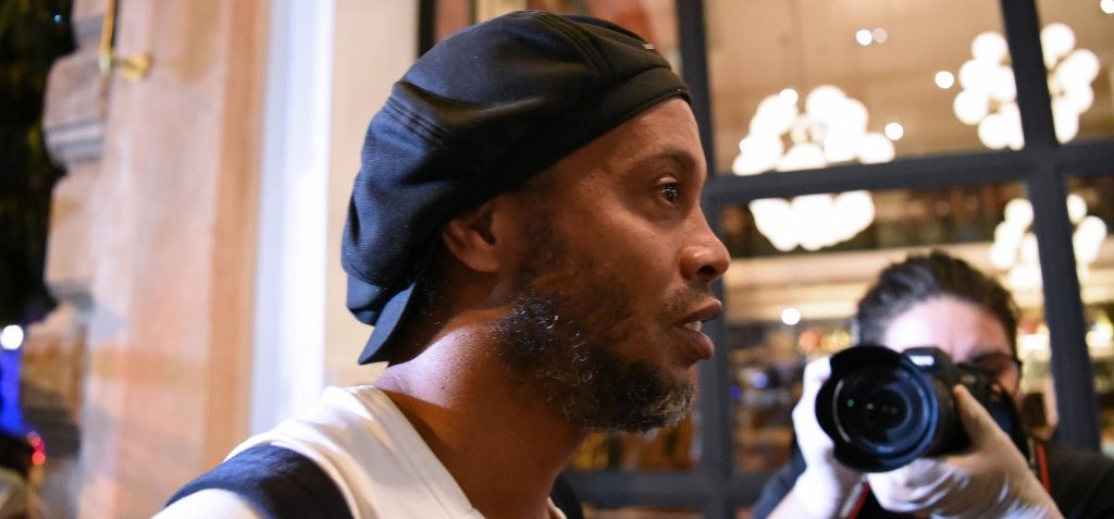Börtönből a luxusba – így él Ronaldinho a házi őrizetben