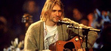 Rekordösszegért kelt el a legendás Kurt Cobain gitárja