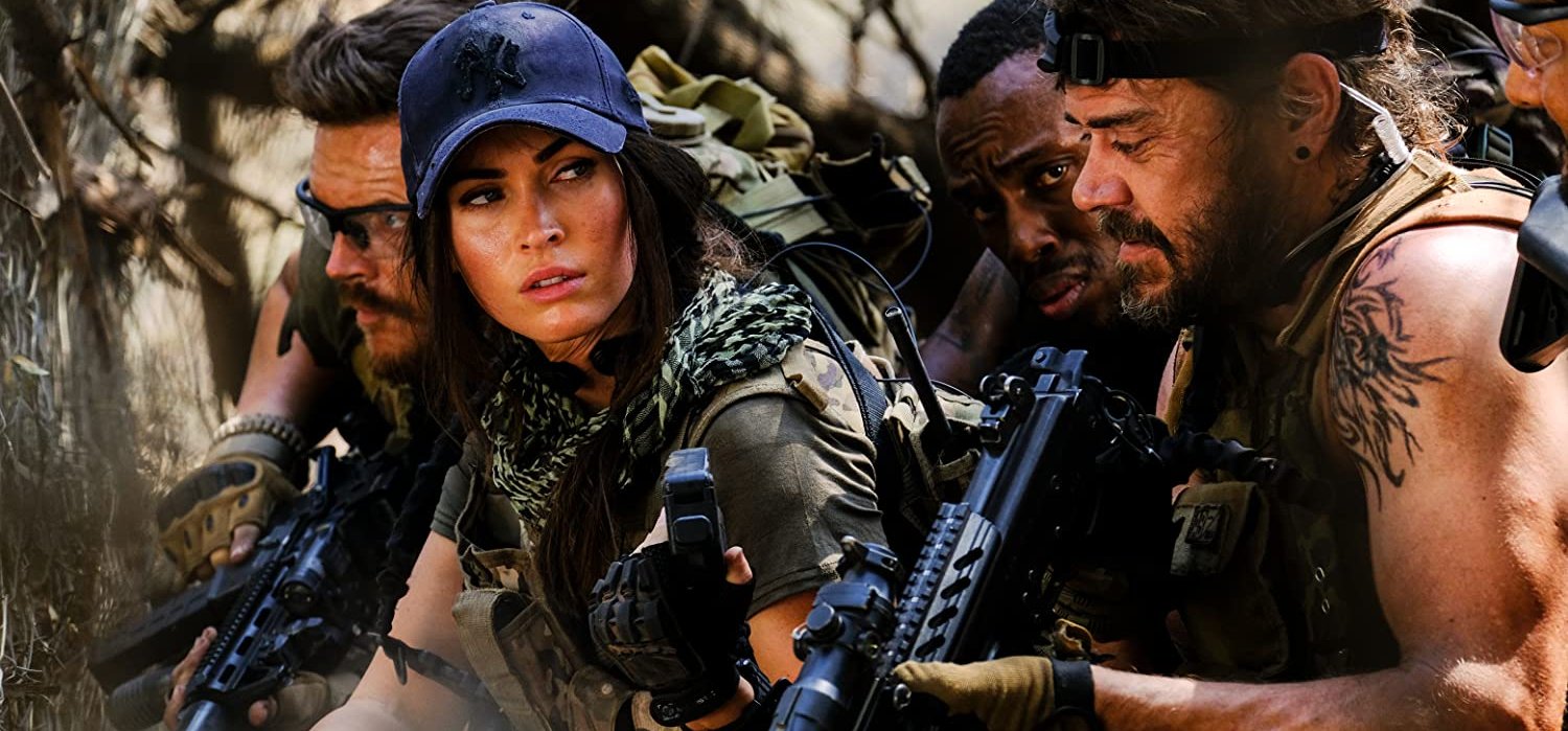 Megan Fox oroszlánokkal csatározik a Rogue előzetesében