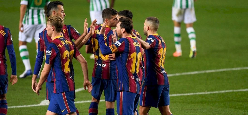 Lionel Messi a kispadon kezdett, majd beállt... – videó