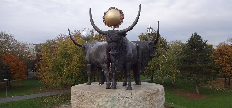 Helyreállították a budapest Bikás park ikonikus szobrait