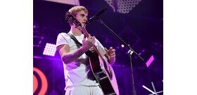 Justin Bieber is belekerült 24kGoldn világslágerének feldolgozásába