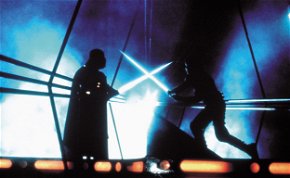 Darth Vader lábai között van valami fura cucc, amit eddig nem vettél észre, pedig kitüremkedik