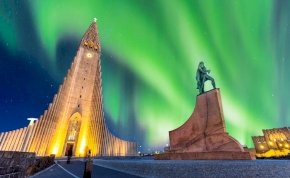 Lélegzetelállító fotó készült egy izlandi templomról