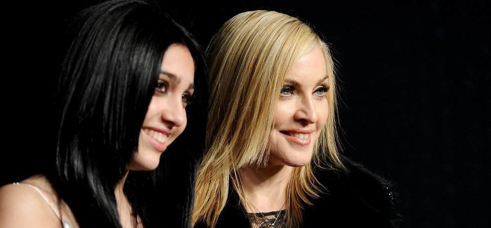 Madonna lánya popsit villantott – vajon ő is akkora botrányhős lesz, mint az anyja?