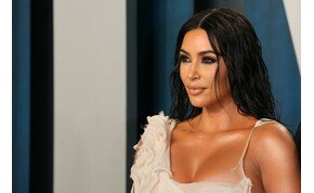 Kim Kardashian bikinis képei elűzik a telet – fotó