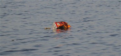 Tengeri hulladékba kapaszkodva maradt életben a Csendes-óceánba zuhant férfi