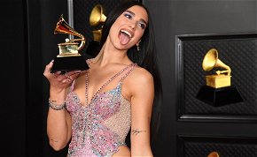 Dua Lipa olyan dögös volt a Grammy-díjátadón, hogy csak úgy izzott a levegő – fotók+videó