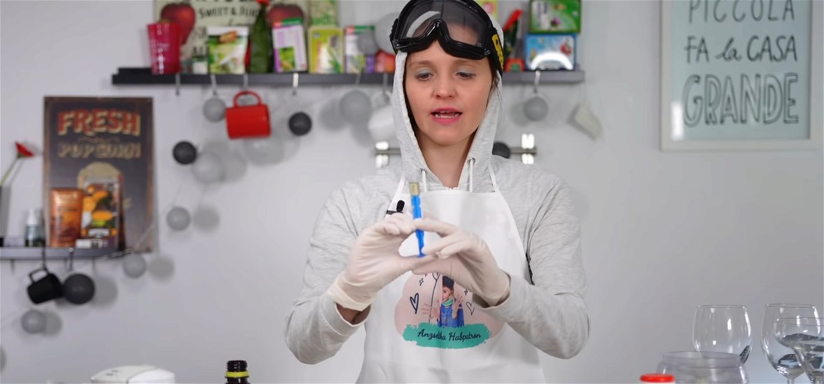 Anzselika Habpatron paprikás krumpliból készített vakcinát – videó