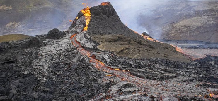 Kövesd élőben az izlandi vulkánkitörést!