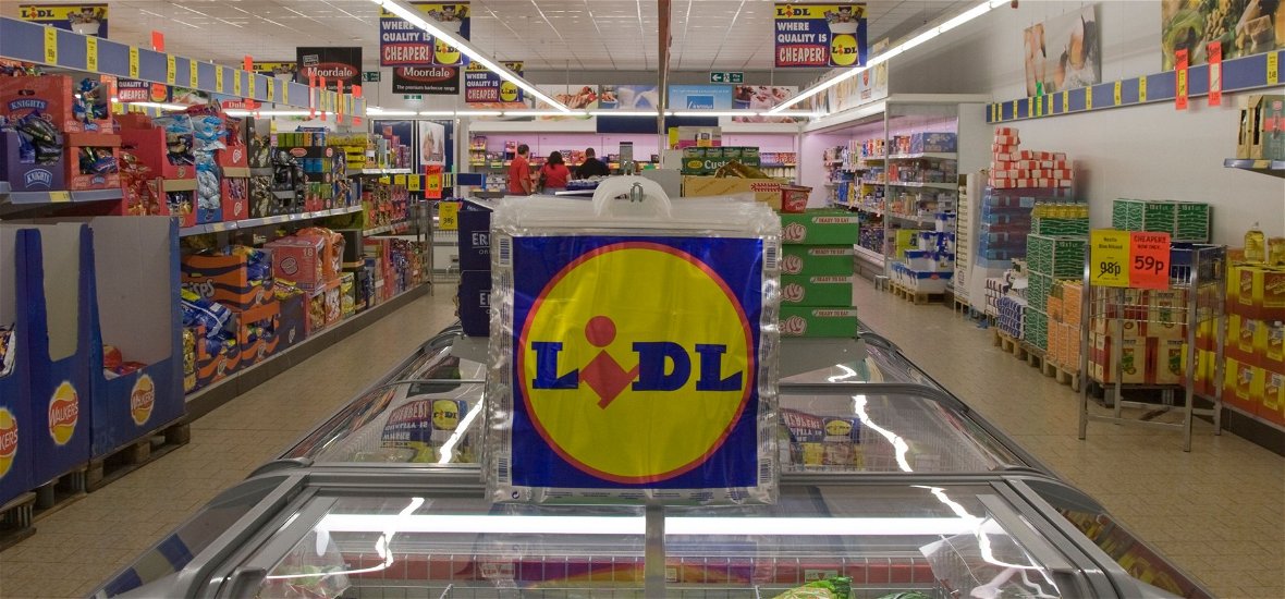 Elképesztő vásárlás a Lidl-ben: pár ezer forintért vásárolt terméket közel 2 millió forintért adott tovább egy férfi
