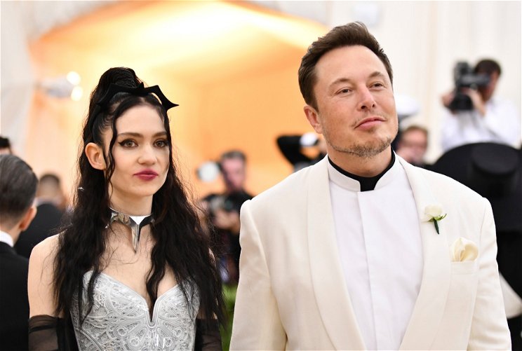 Elrabolták a földönkívüliek Elon musk barátnőjét? Fura fotót osztott meg a nő