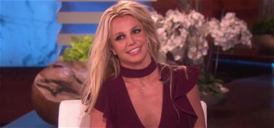 Alattomos összeesküvést sejtenek a rajongók Britney Spears videója mögött