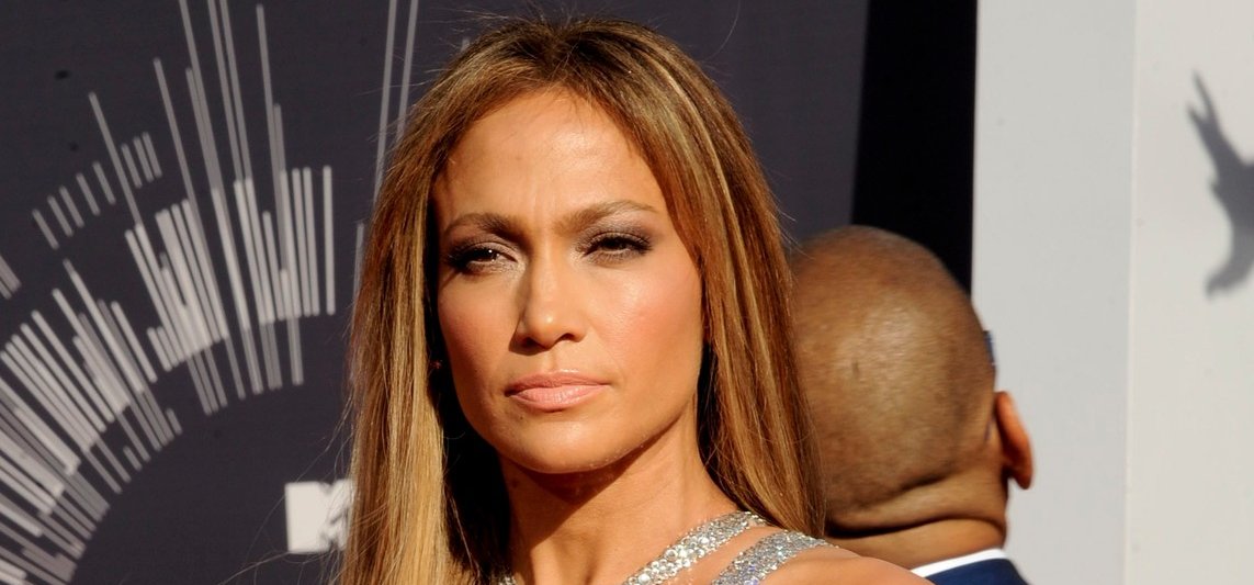 Jennifer Lopez 19 évvel ezelőtti, brutálszexi képeitől és videóitól ki fog esni a szemed, na meg az állad is leesik majd