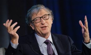 Bill Gates egy alkalmazottjával szexelt, pedig ekkor már együtt volt a feleségével