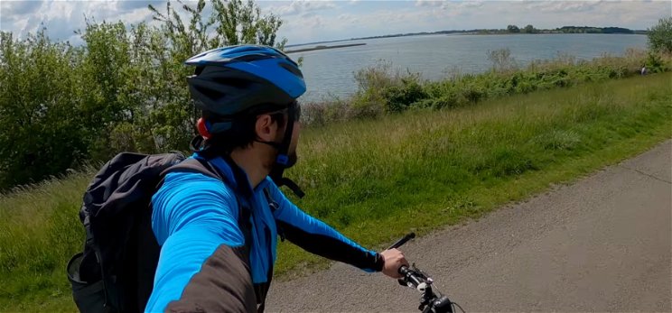 Ilyen tekerni a 2021-es Év kerékpárútján és a Tisza-tó körül - videó