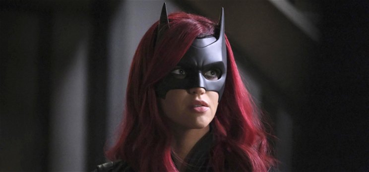 Elképesztő ok miatt hagyta ott Ruby Rose Batwoman szerepét! 