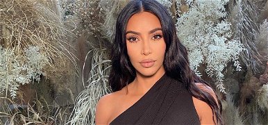 Kim Kardashian bikinis pózolása szabályosan felrobbantotta a netet – válogatás