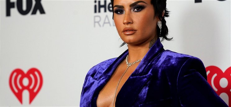 Demi Lovato forró szexjelenetben szerepelt, egy izgatóan szexi fotót is megosztott erről!