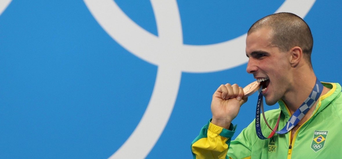 Életre kelt mém: mindenki a brazil olimpikonon röhög, aki nem akárhogy vette át a bronzérmet – fotó