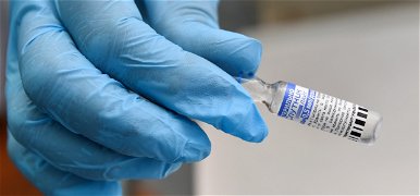 A fél világ kiakadt az oroszokra - a Szputnyik V vakcina keltette a hatalmas felháborodást