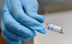 A fél világ kiakadt az oroszokra - a Szputnyik V vakcina keltette a hatalmas felháborodást