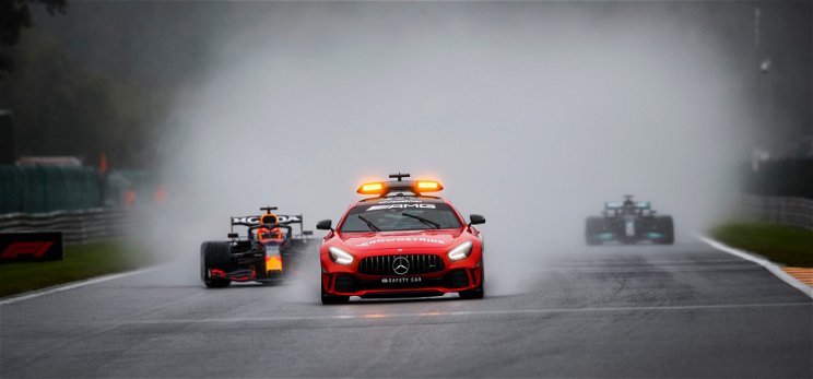 F1: Hamilton és Vettel is nagyon kiakadt a rendhagyó Belga Nagydíj után