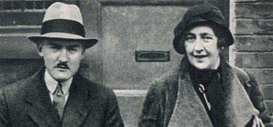 Agatha Christie teljes titokban ment feleségül egy selyemfiúhoz