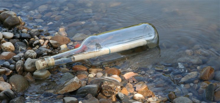 16 éve feladott palackpostára akadtak rá a Duna melletti parton – ezt az üzenetet találták benne