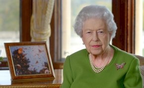 Botrány a brit királyi családban? II. Erzsébet még a saját fiainak sem veszi fel a telefont!