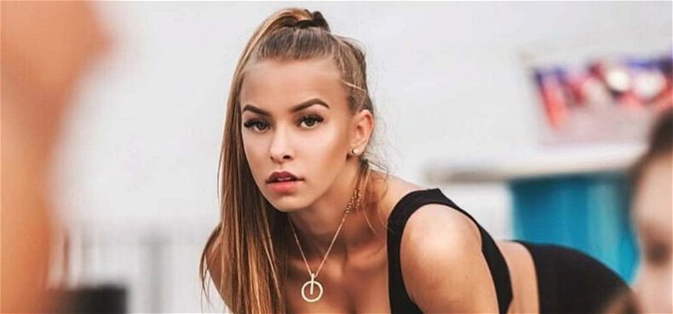 Senki sem hiszi el a 20 éves magyar lánynak, hogy valódi mellei vannak - hihetetlenül szexi nő lett a TV2 egykori gyereksztárjából, aki azt mondja, hogy minden igazi rajta