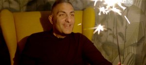 Veszélyben a karácsony: Győzike talán még sosem énekelt ennyire rosszul – videó