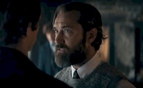 Végre láthatjuk Mads Mikkelsen-t Grindelwaldként a Legendás állatok: Dumbledore titkai grandiózus előzetesében - videó