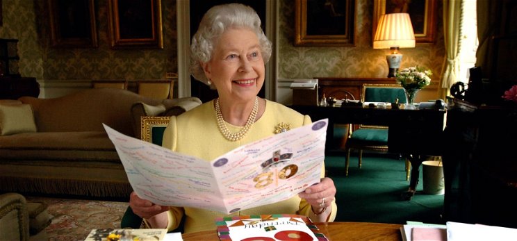 Erzsébet királynőt megkérték, hogy köszöntsön fel egy macskát – ő pedig válaszolt is a levélre!