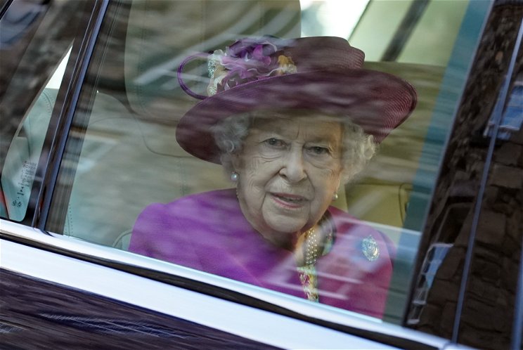 Ő II. Erzsébet ritkán látható, kedvenc unokája: Eugénia hercegnő - akit tuti, hogy még nem láttál