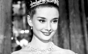 Kiderült, ki játssza Audrey Hepburnt az életrajzi filmjében