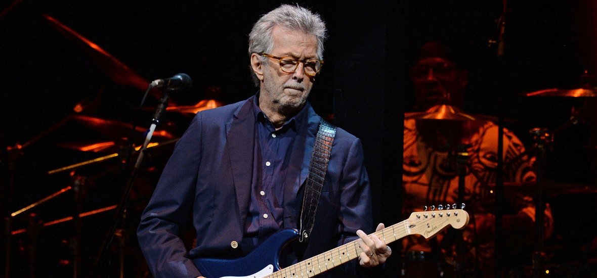 Eric Clapton szerint a beoltottak egyfajta tömeghipnózis alá kerültek
