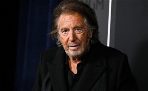 Al Pacino bedugta a fülhallgatóját, és az utcán kezdett el egy hatalmasat bulizni – videó