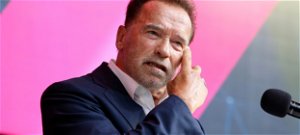 Gyászol Arnold Schwarzenegger: „Teljesen összetörtem”
