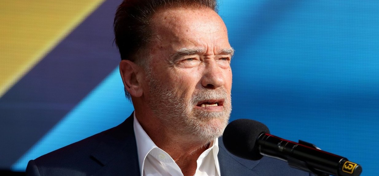 „Tudom, milyen érzés felnőni háború után egy elfoglalt országban” - Arnold Schwarzenegger is megszólalt az orosz-ukrán háborúról