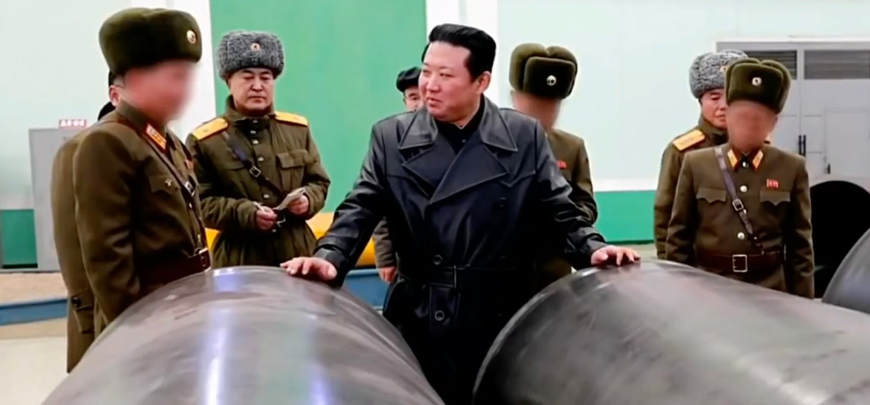 Megszólalt Kim Dzsongun is az ukrán helyzetről, már tényleg csak ő hiányzott a bajok tetejébe