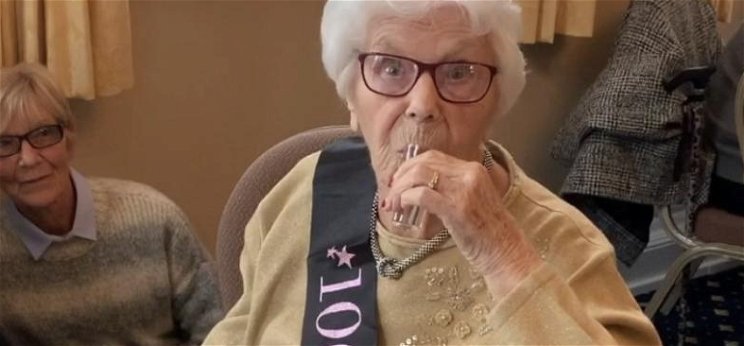 A 102 éves szupernagyi szerint a Jäger és a tequila a hosszú élet titka, ráadásul ez még nem minden