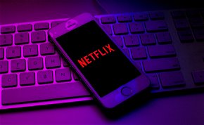 Bekeményít a Netflix – ez bizony a magyar felhasználókat is érinteni fogja