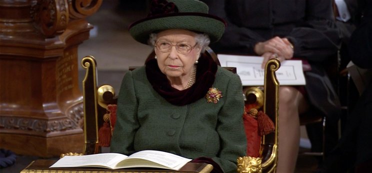 Erzsébet királynő legyőzhetetlen - Még mindig mindent megtesz Fülöpért