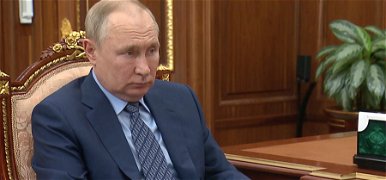 Putyin és a főparancsnokság bunkerekben rejtőzik annyira félnek az atomháborútól