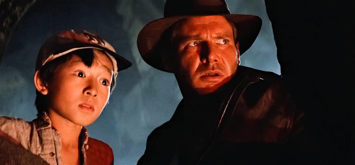 Így néz ki most a kölyök az Indiana Jones 2-ből – Rá se ismernénk!